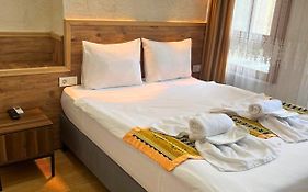 Otantik Hotel
